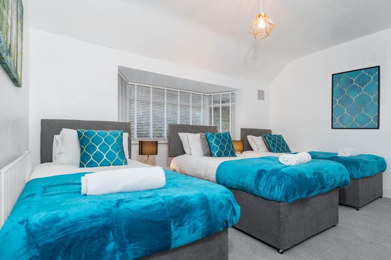 Large 4 Bedroom House - Top Rated - Off-Street Parking - Garden - Sleeps 9 - Contractors - Groups - Pool Table Northfield Zewnętrze zdjęcie